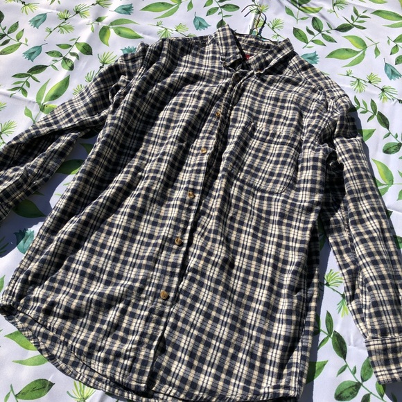 Checkered Flannel Long sleeve 90’s Aesthetic - Picture 2 of 3